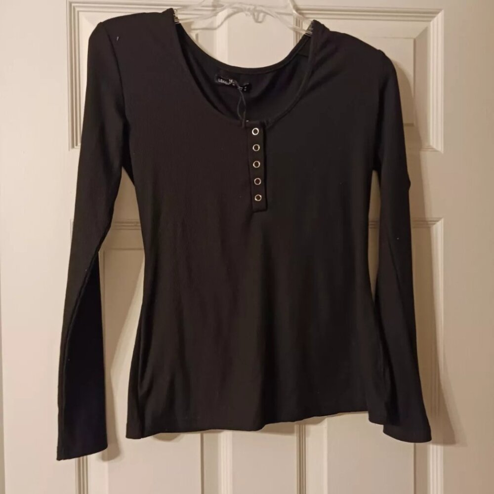 Lexislove henley top Size M fits like a small